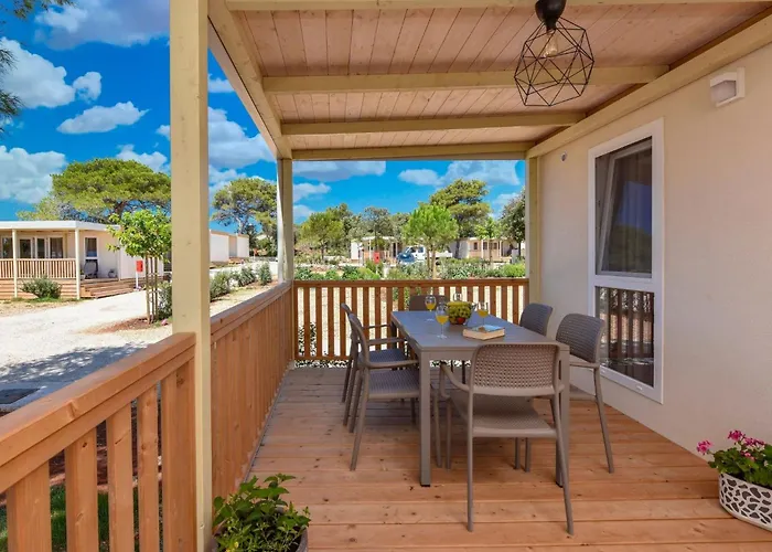 Mobilheim Direkt Am By Interhome 아파트